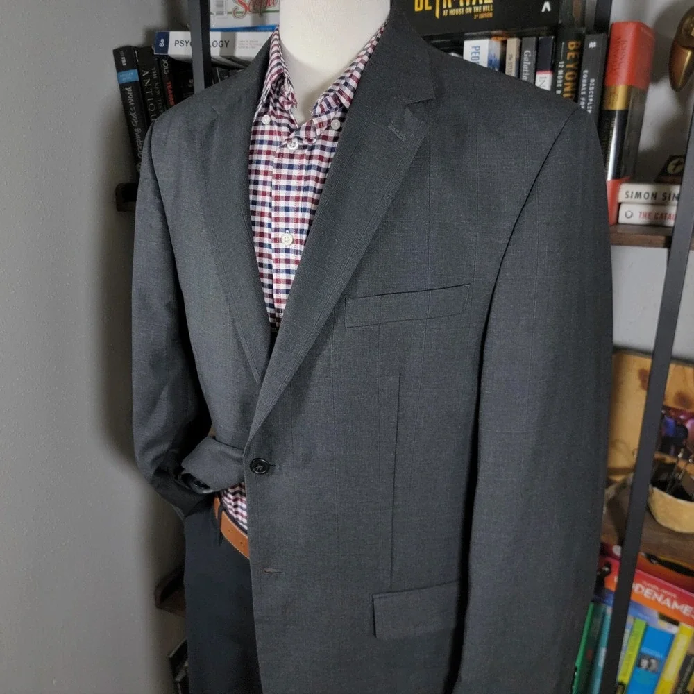 Merona‎ Men's Sport Coat Blazer Two Button Gray Plaid Polyester Blend Size 44L